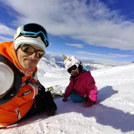 Panoramic Mountain View Apt, 65m2 With Parking, 6 Guests Lejlighed Les Deux Alpes