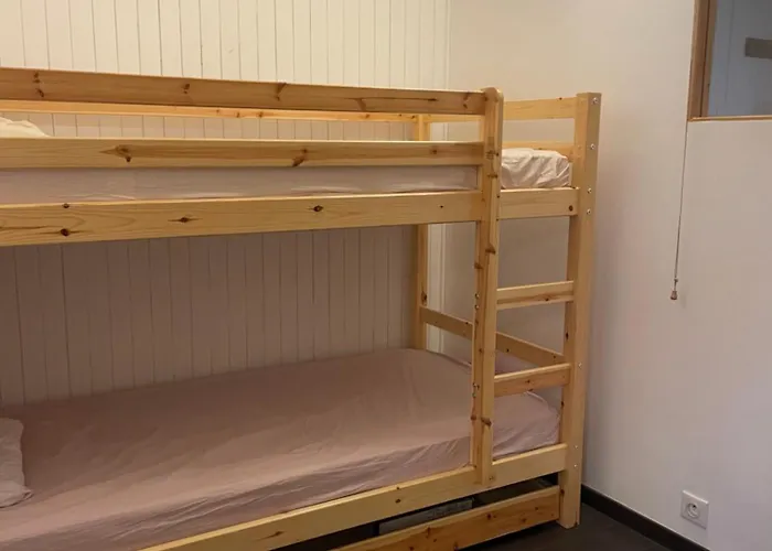 Panoramic Mountain View Apt, 65m2 With Parking, 6 Guests 아파트 *